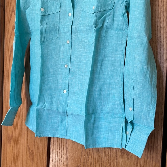 UNTUCKit  Linen Button-Up Shirt - Picture 4 of 11
